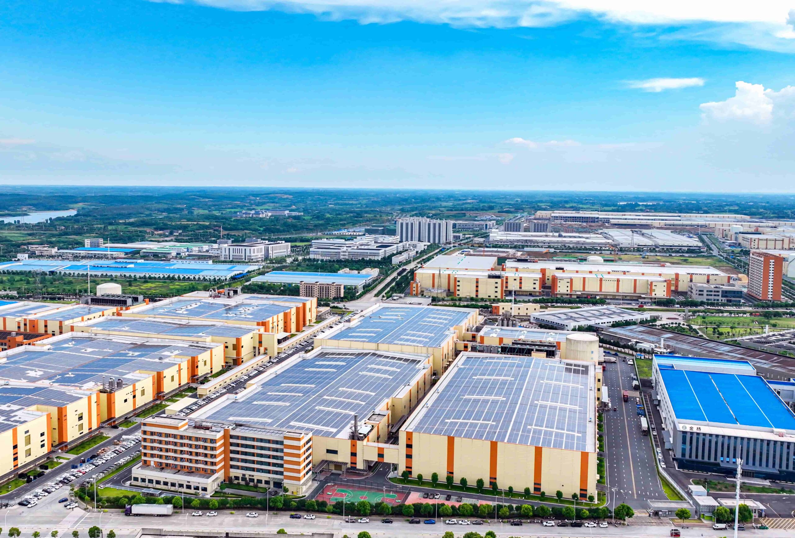 Toward Lighthouse-Level Manufacturing: EVE Energy Advances Smarter Operations with Digital Twins